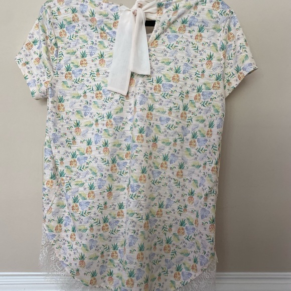 LC Lauren Conrad pineapple lace blouse - Picture 3 of 3